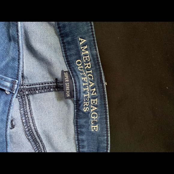 American Eagle Ripped Jeggings - Picture 3 of 4